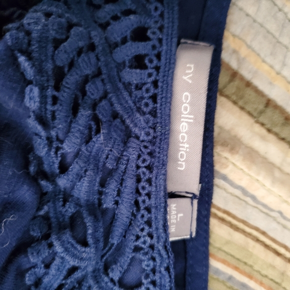 Macy's NY Collection Top Large - Picture 3 of 5